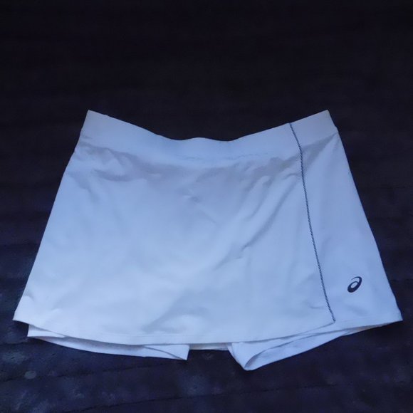 Asics XL Tennis Skirt Skort. NWT. Women's. X Large. White. - Picture 4 of 6
